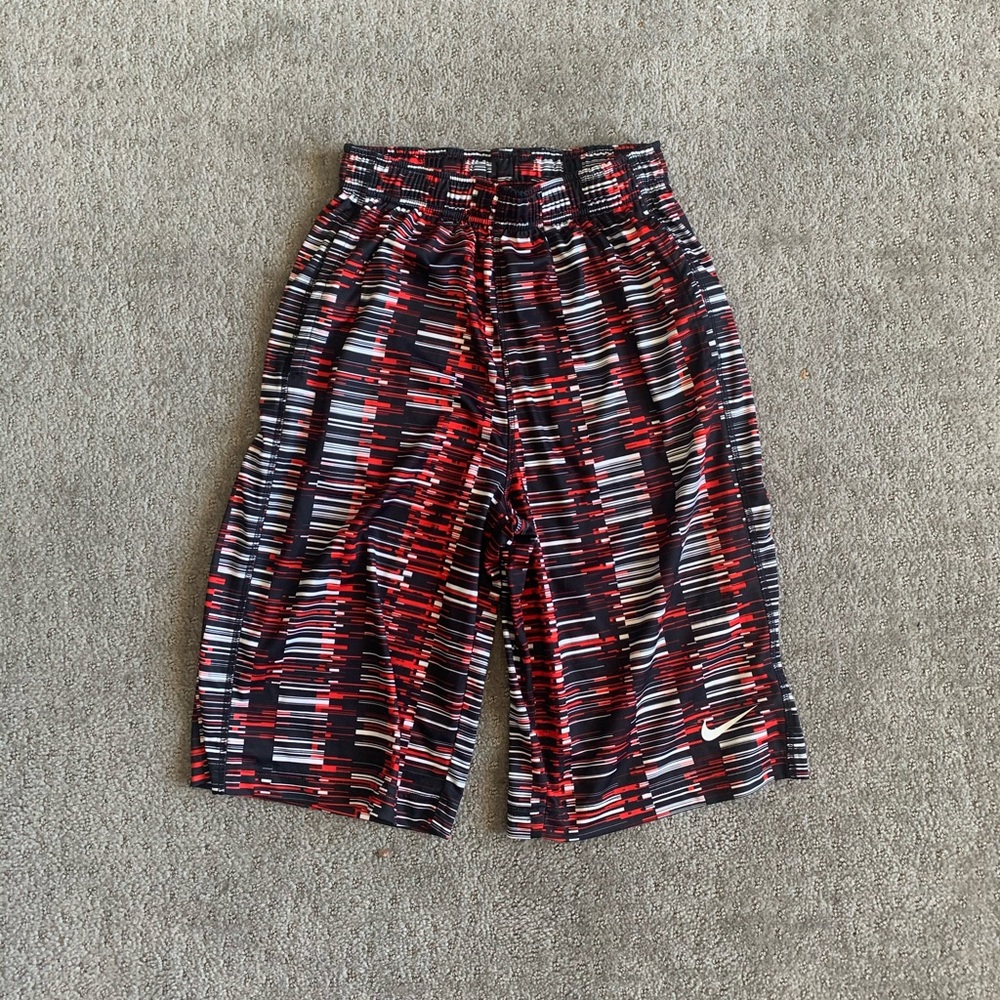 Nike Athletic Shorts Youth XL